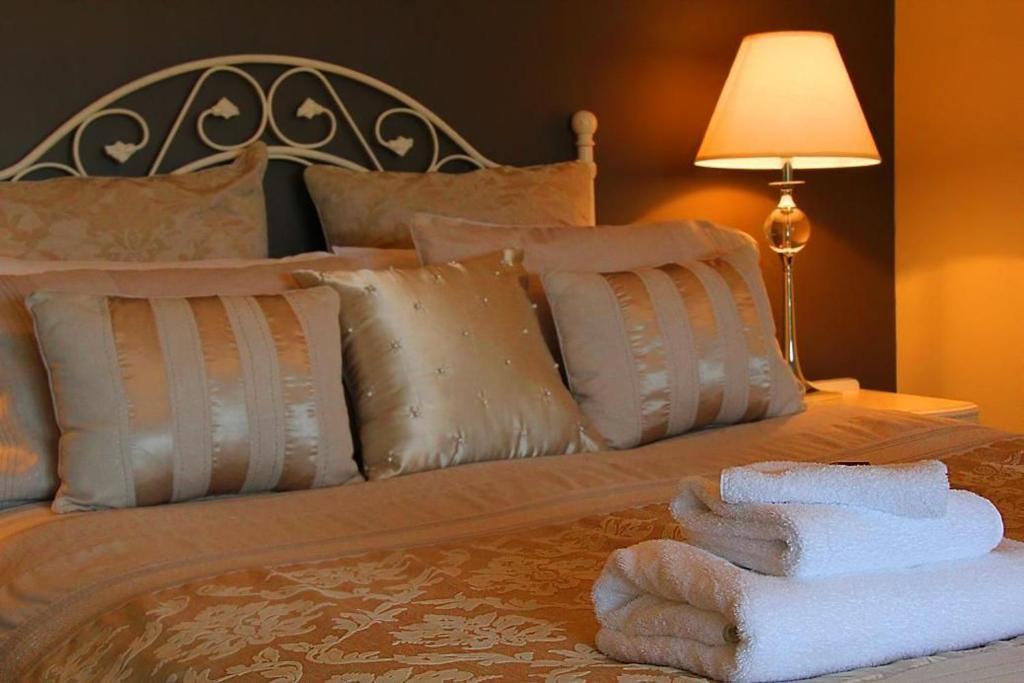 Cambridge Coach House Hotel ภายนอก รูปภาพ