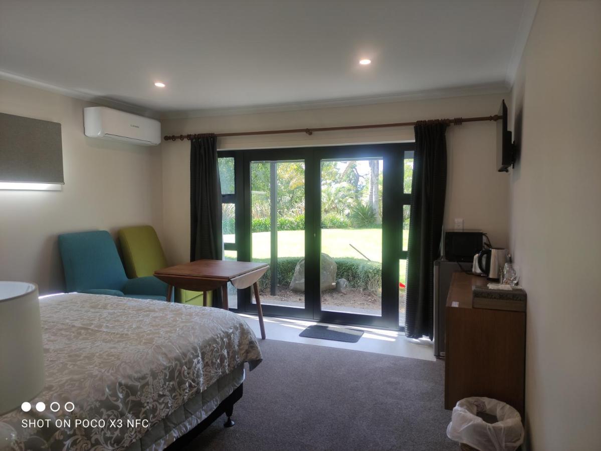 Cambridge Coach House Hotel ภายนอก รูปภาพ