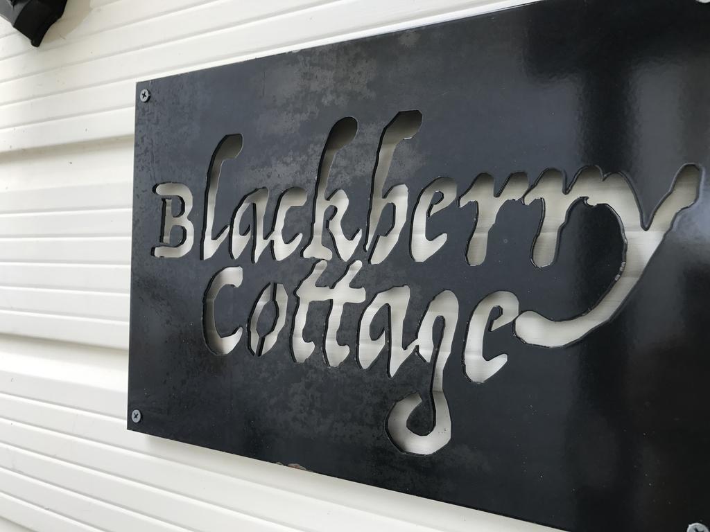 Cambridge Coach House Hotel ภายนอก รูปภาพ