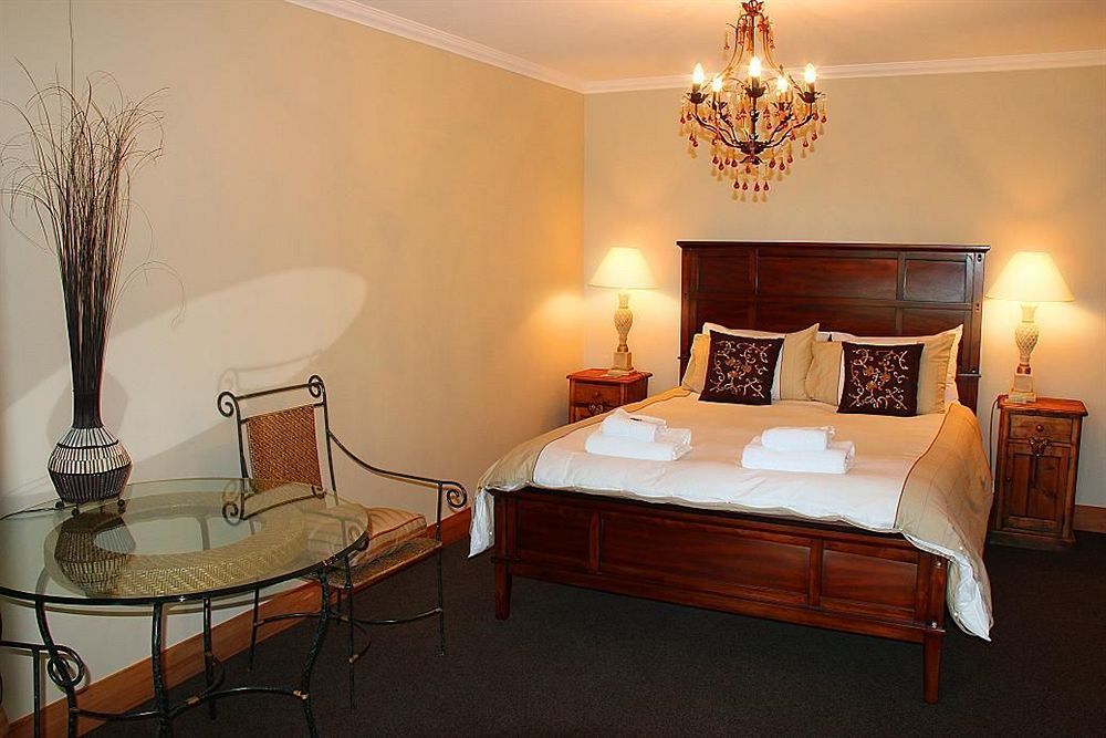 Cambridge Coach House Hotel ภายนอก รูปภาพ